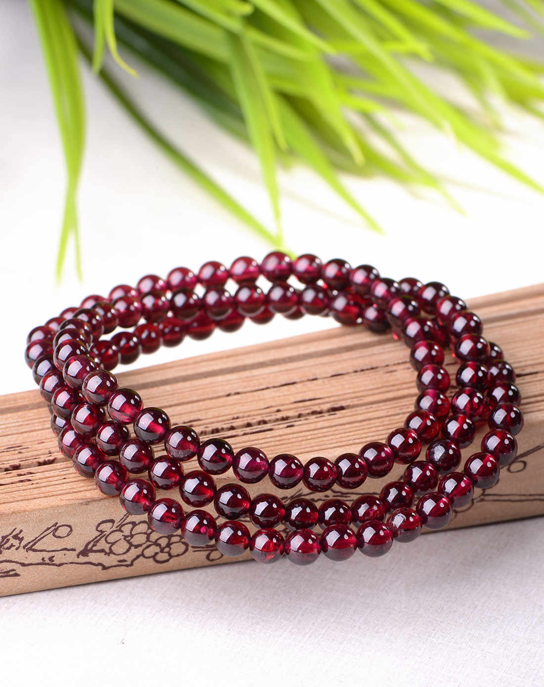 超5a顶级石榴石3圈手链附证书