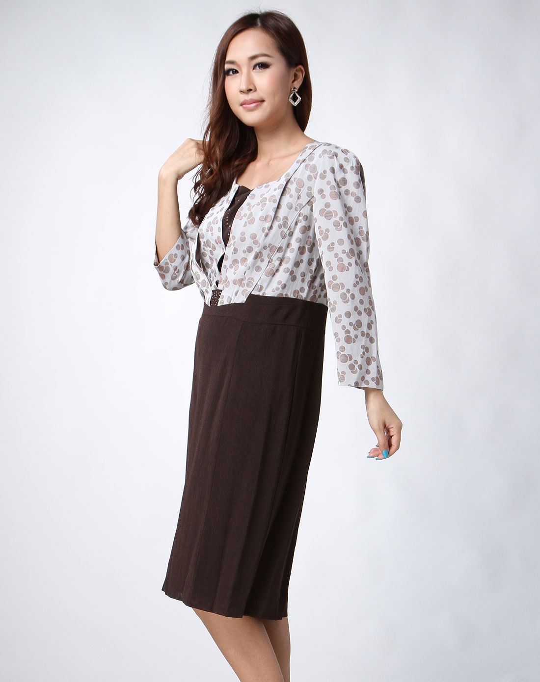 深驼/灰色印点烫钻方领长袖连衣裙