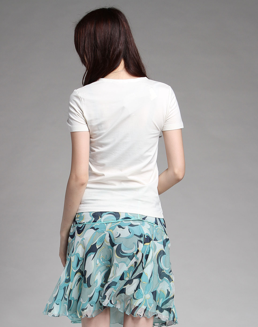 女装白色休闲短袖t恤