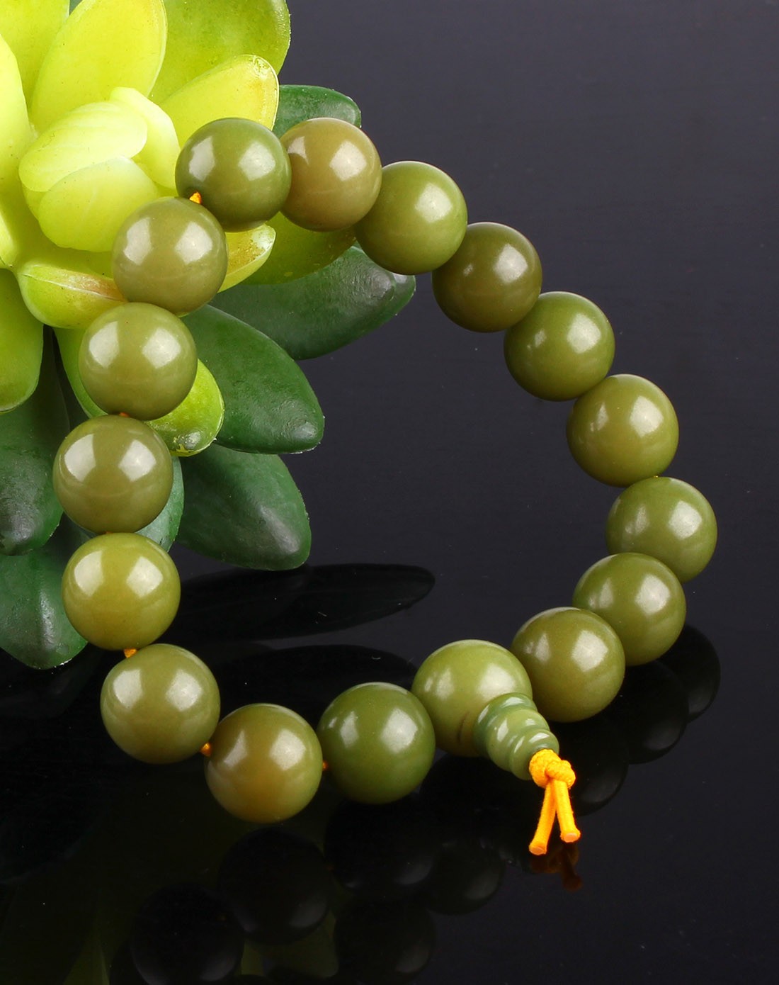 天然绿菩提根手珠