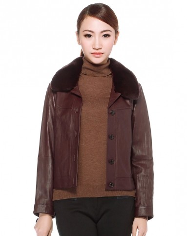 棕栗色复古大气竖皱皮纹毛领皮上衣