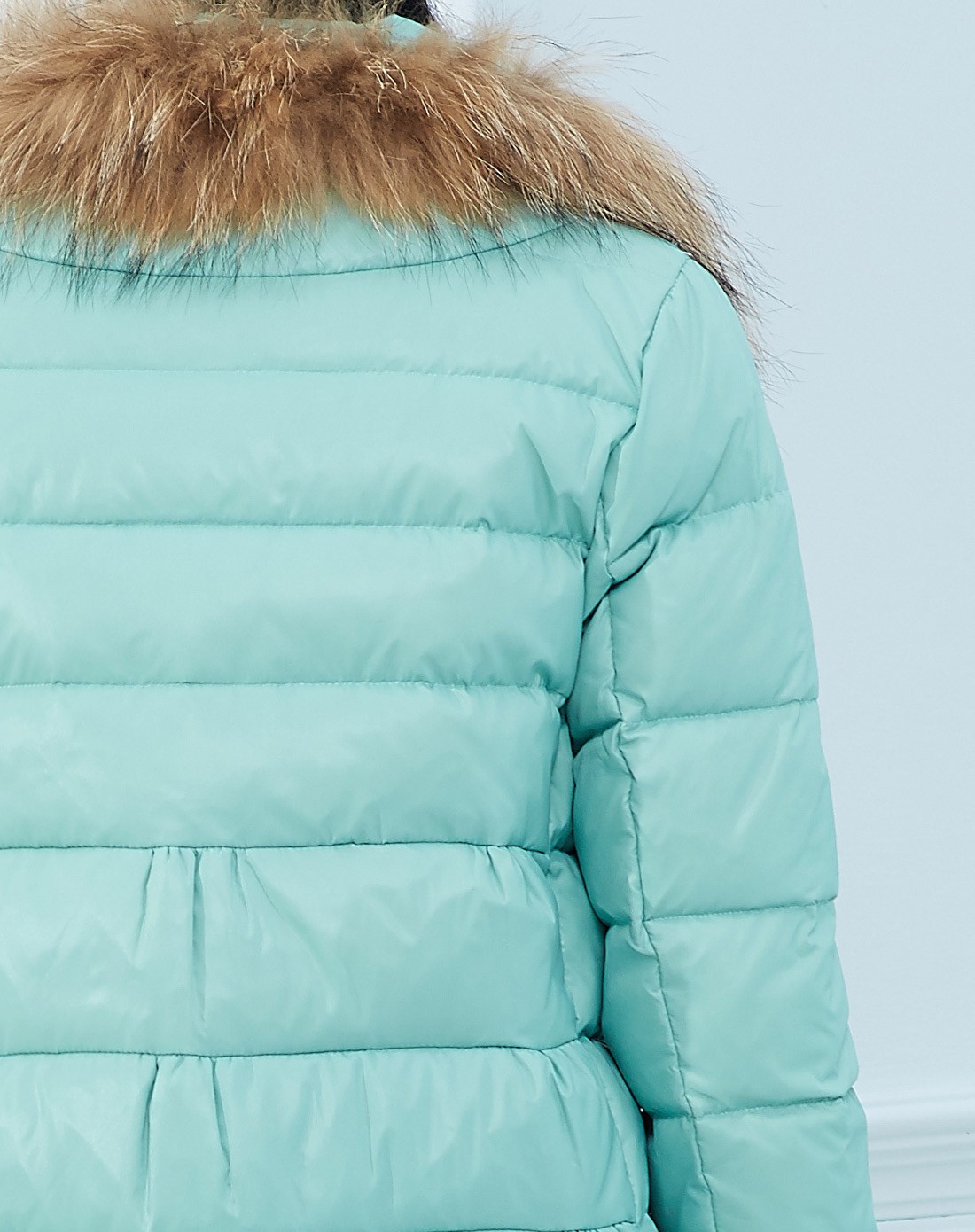 2014新款浅蓝绿可拆卸毛领简约羽绒服