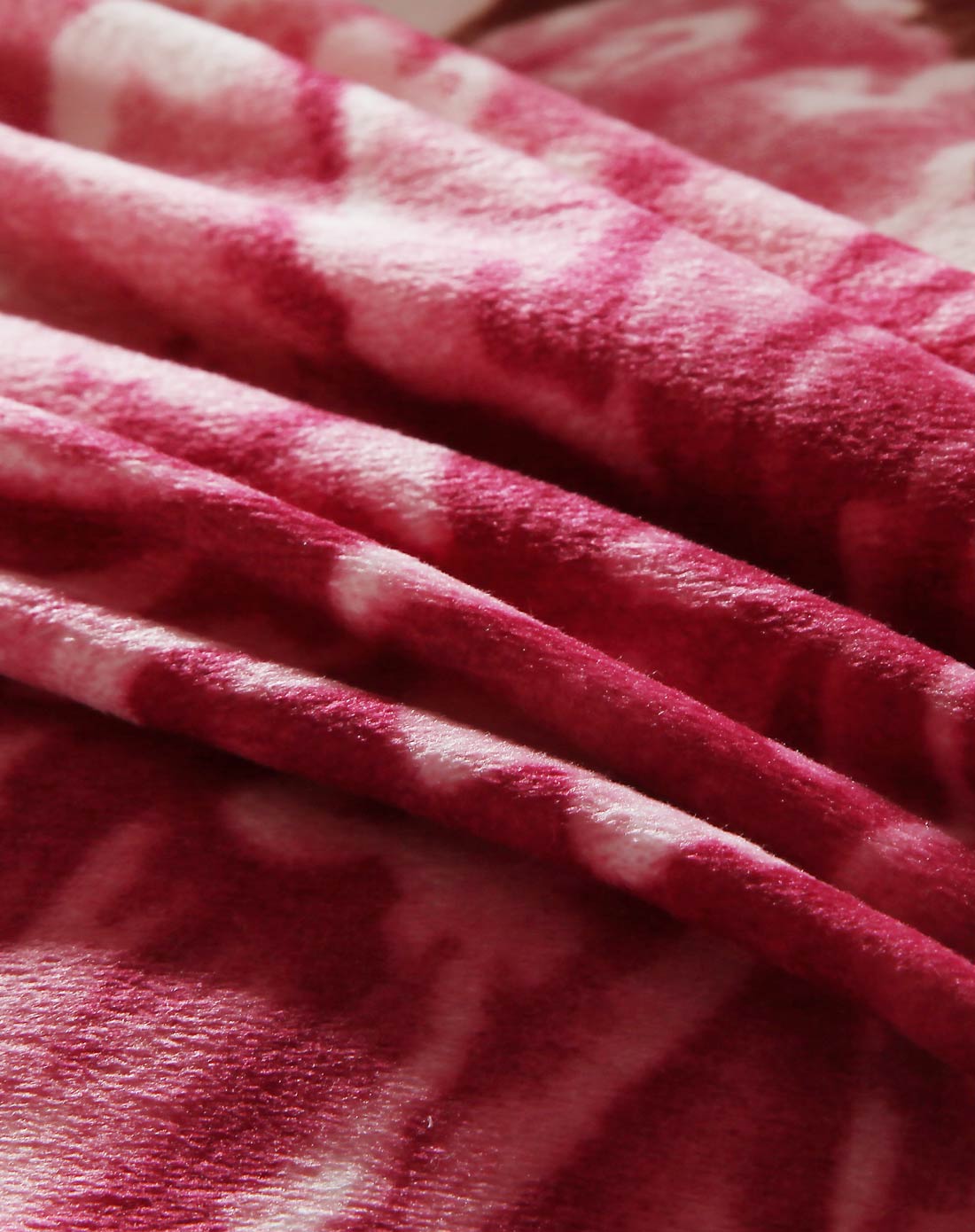 真超柔天鹅绒四件套1.5-花样风潮 红