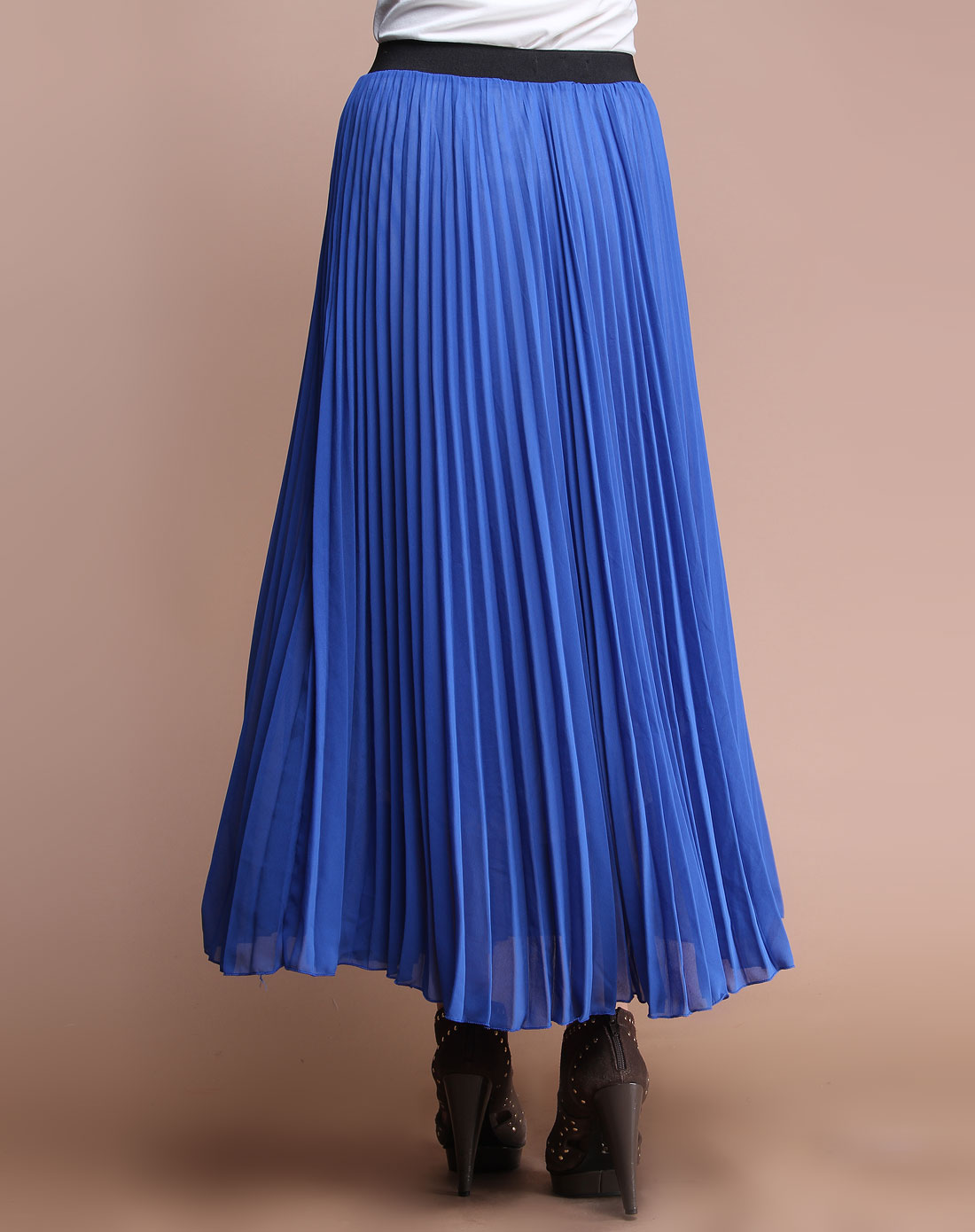 蓝色百褶时尚长裙