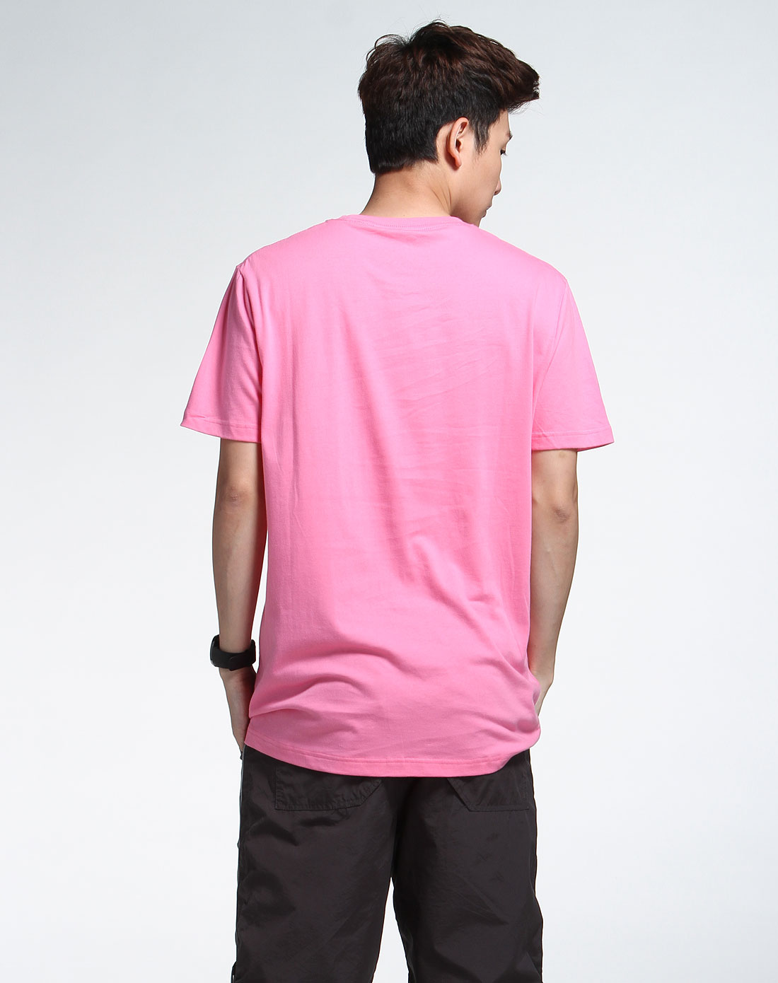 粉红色短袖休闲t恤