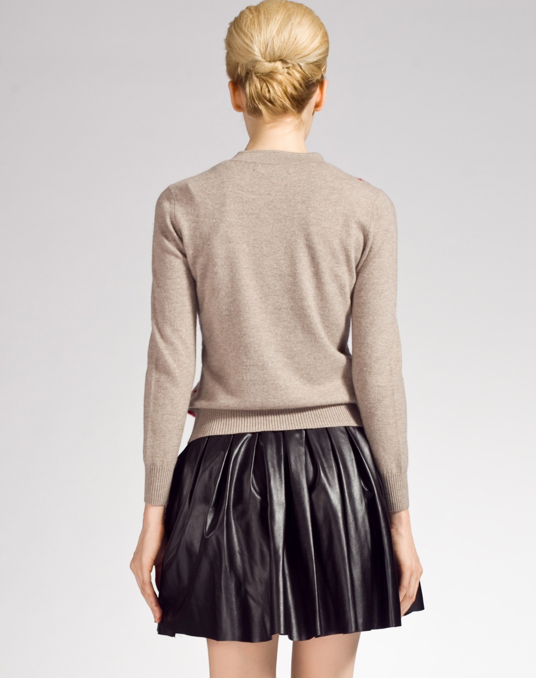 女款灰咖啡色印花气质舒适长袖羊绒衫