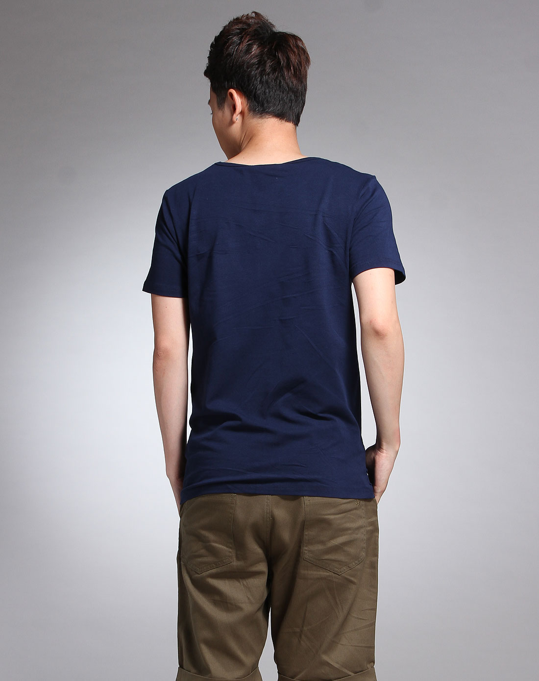 丈青色老爷车印花短袖t恤