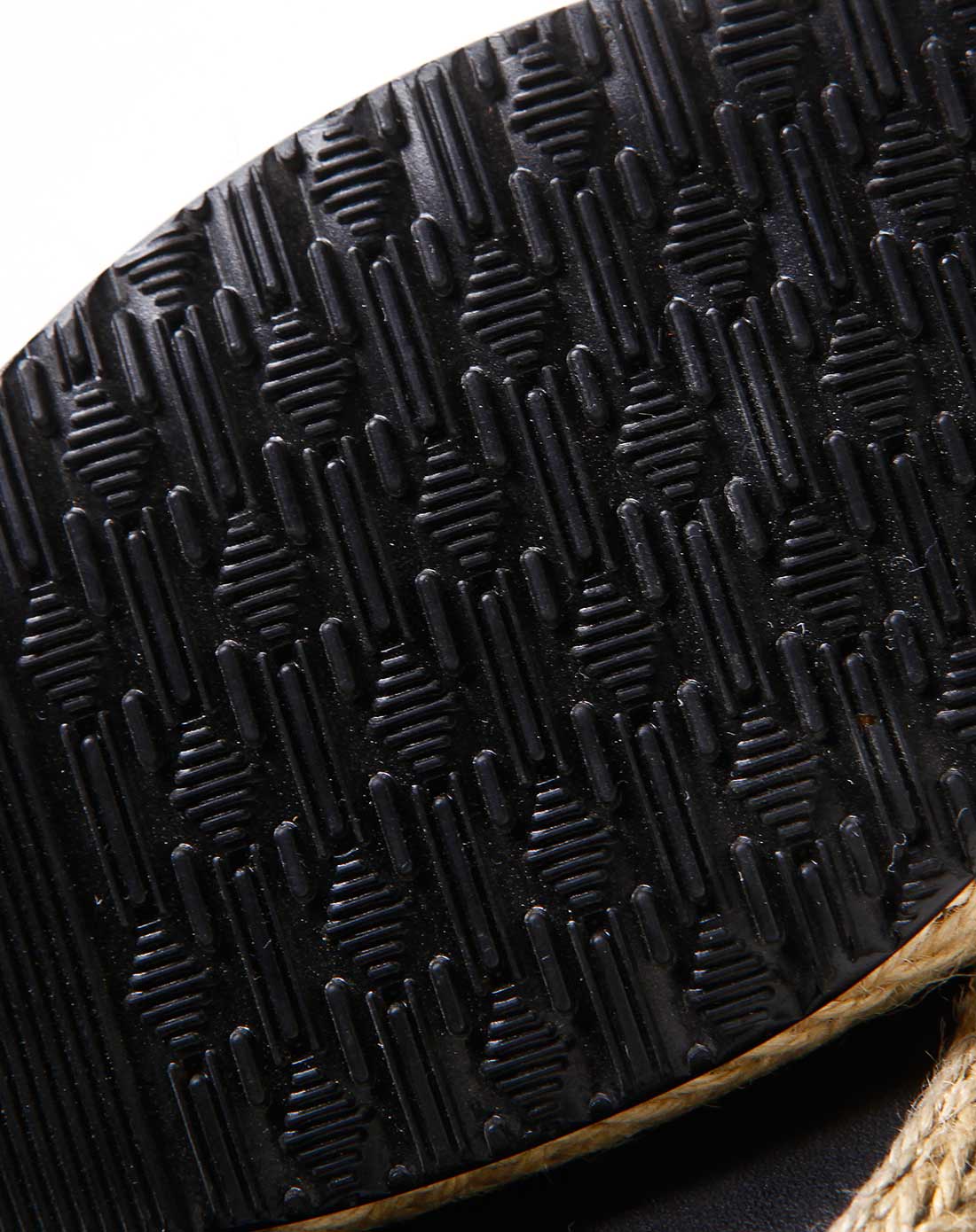 黑色麻绳雕花套脚浅口平底女鞋