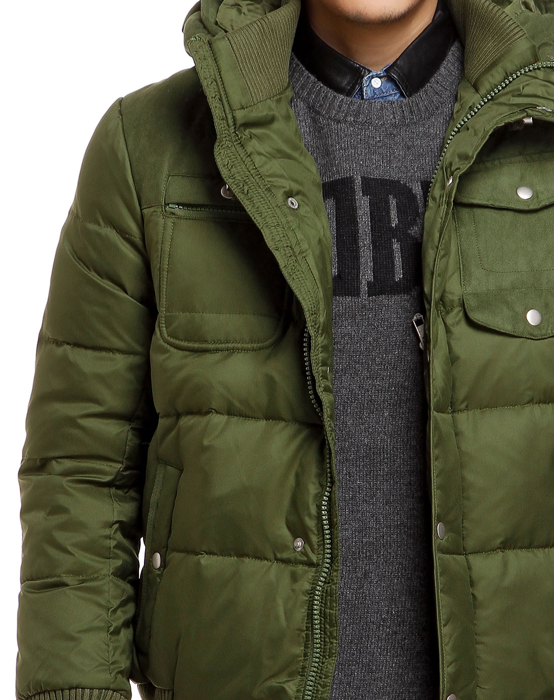 绿色保暖潮流长袖羽绒服