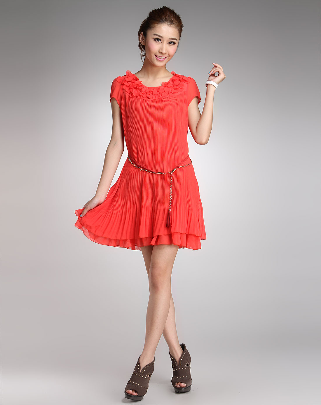 西瓜红色百褶甜美优雅短袖连衣裙