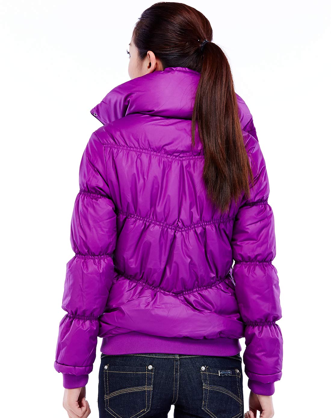 百搭立体剪裁 女款亮紫色户外加绒棉服