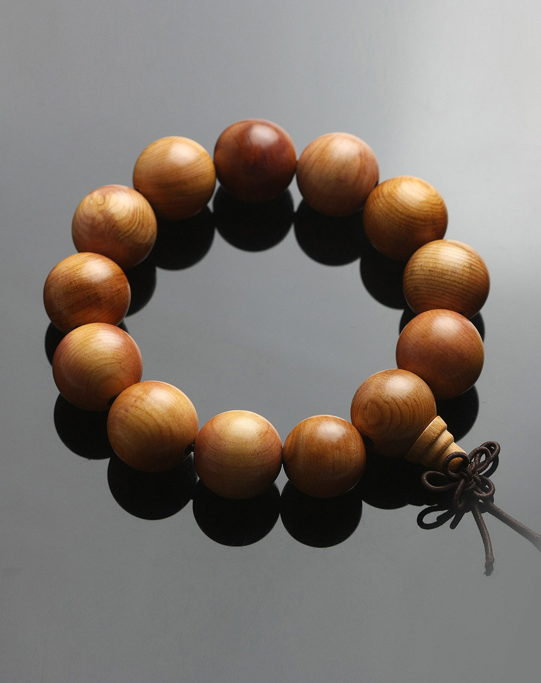 中性白透粉红豆杉手链-大气款