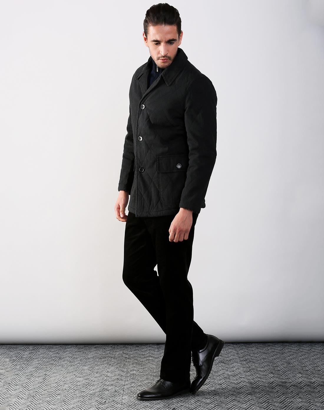 汤尼威尔tonywear男装专场 > 黑色怀旧舒适长袖茄克