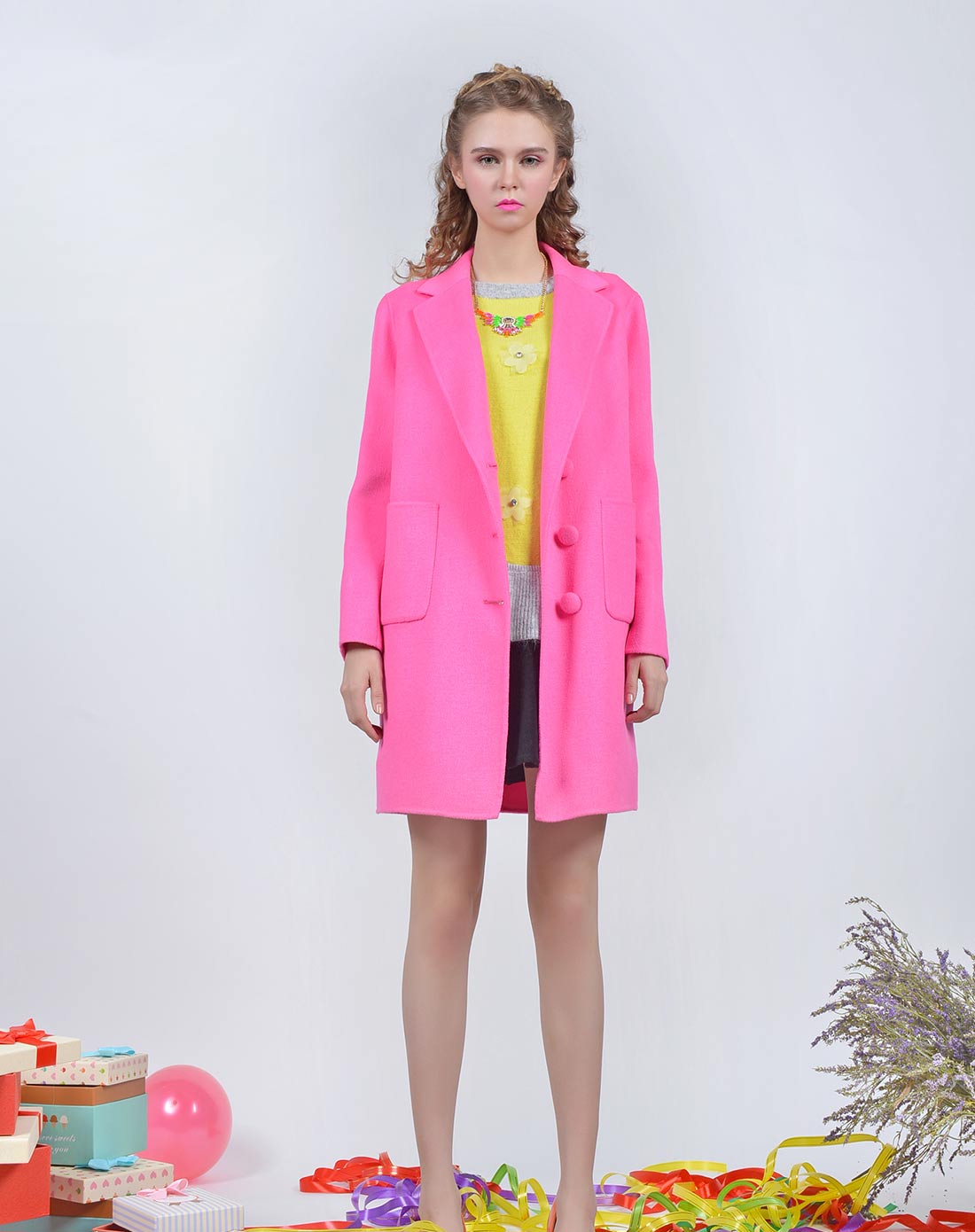 路维莎.真我levarza io女装专场 > 西装领单排扣中长款毛呢大衣