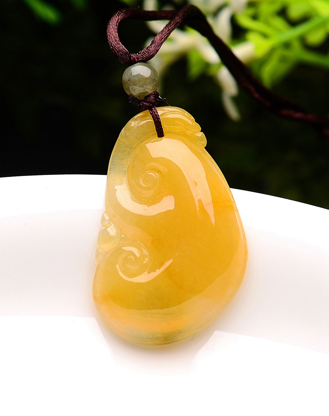 a货翡翠冰糯种黄翡事事如意吊坠