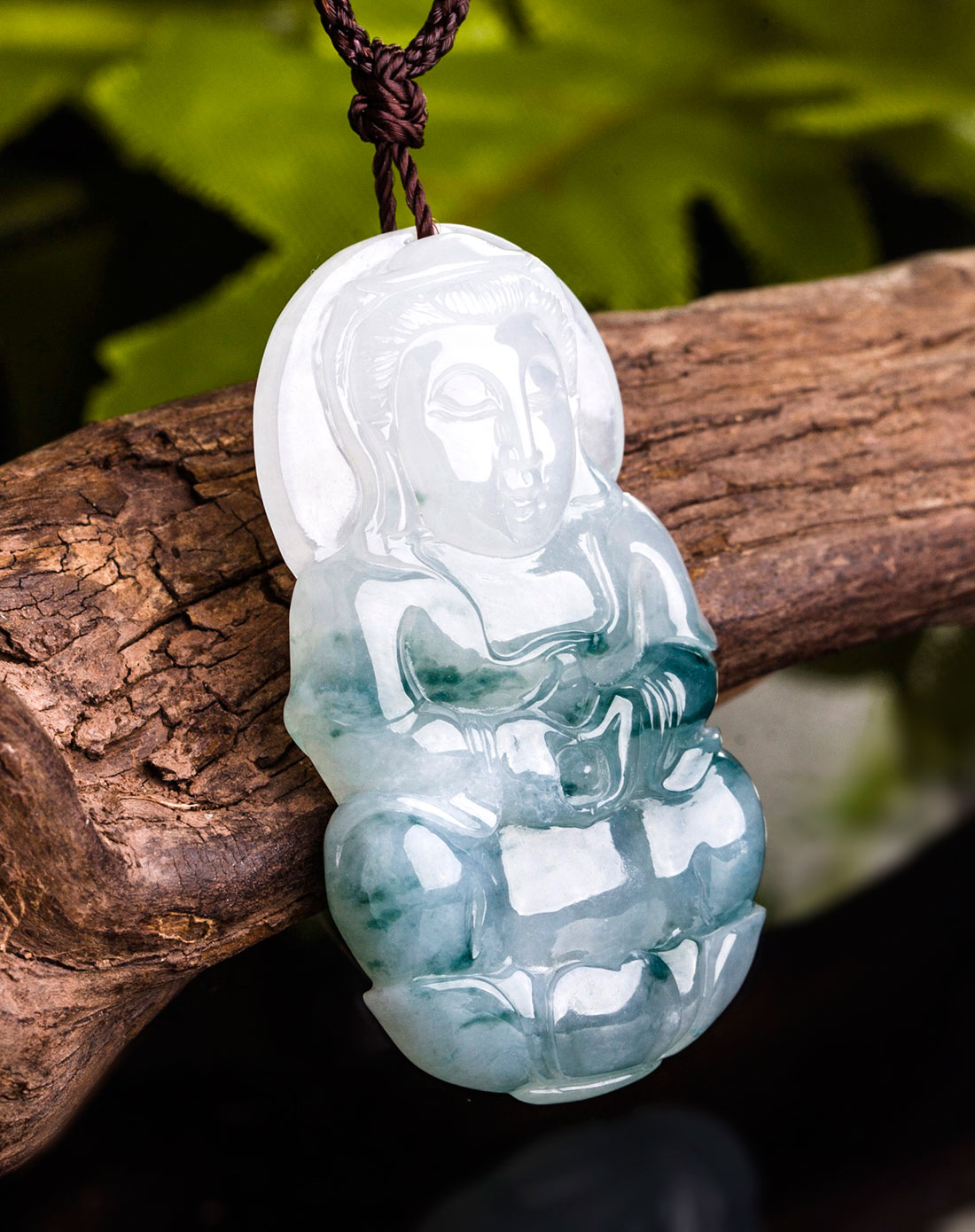冰种水墨飘花观音天然a货翡翠挂件(附国检证书)