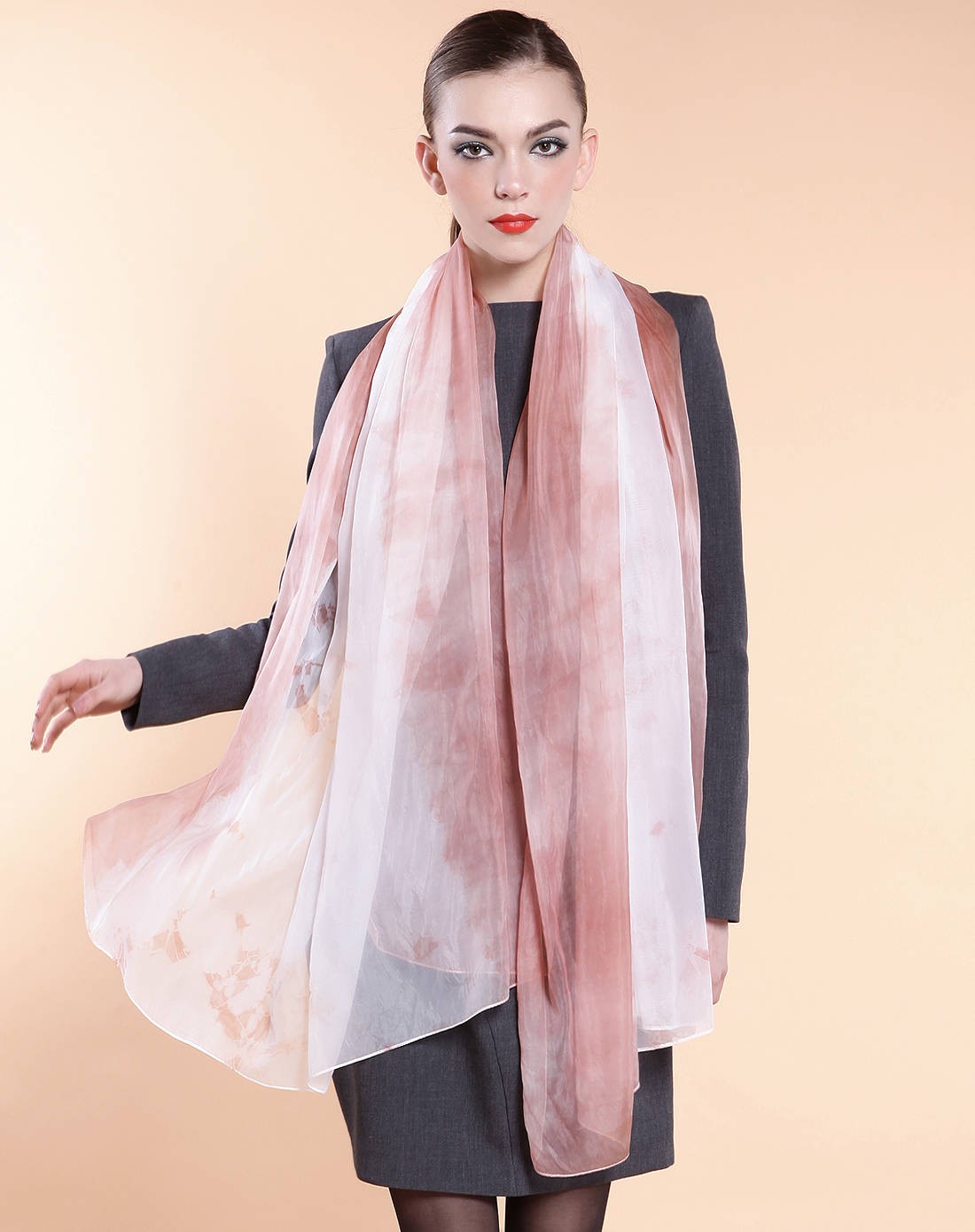 白色恋歌时尚超大长巾披肩