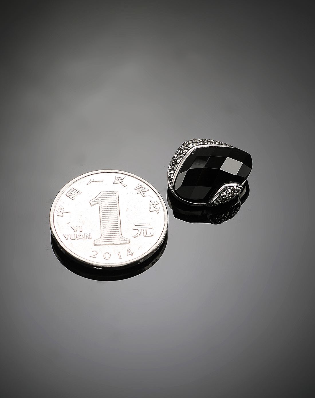 魔镜-复古黑玛瑙吊坠