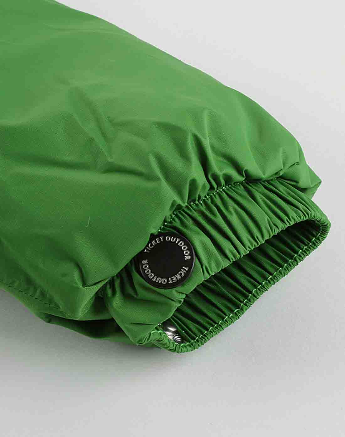 中性绿色宝宝连体服