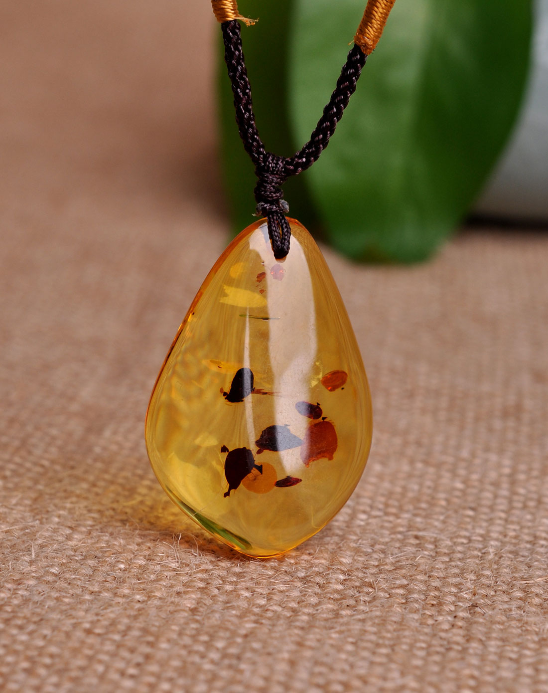 昊天琥珀饰品专场-晶莹透亮天然花珀项链附证书