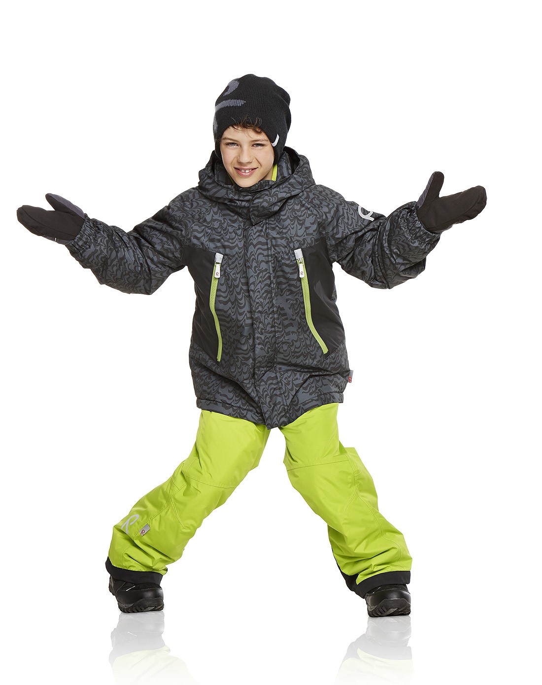 芬兰reima顶级户外童装专场 > 男大童款深灰配黑色连帽长袖棉滑雪服