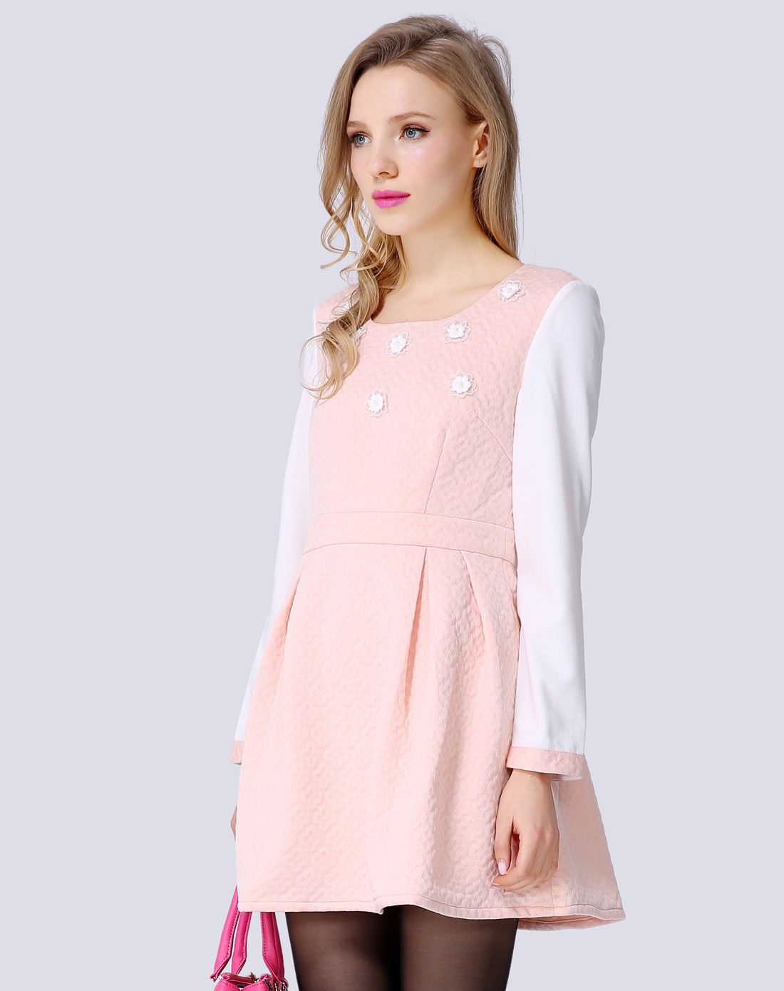 粉杏/白色公主气质长袖连衣裙