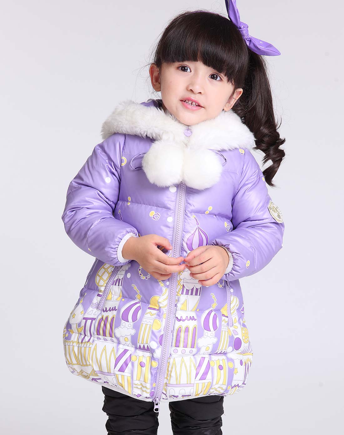 女童紫色羽绒服