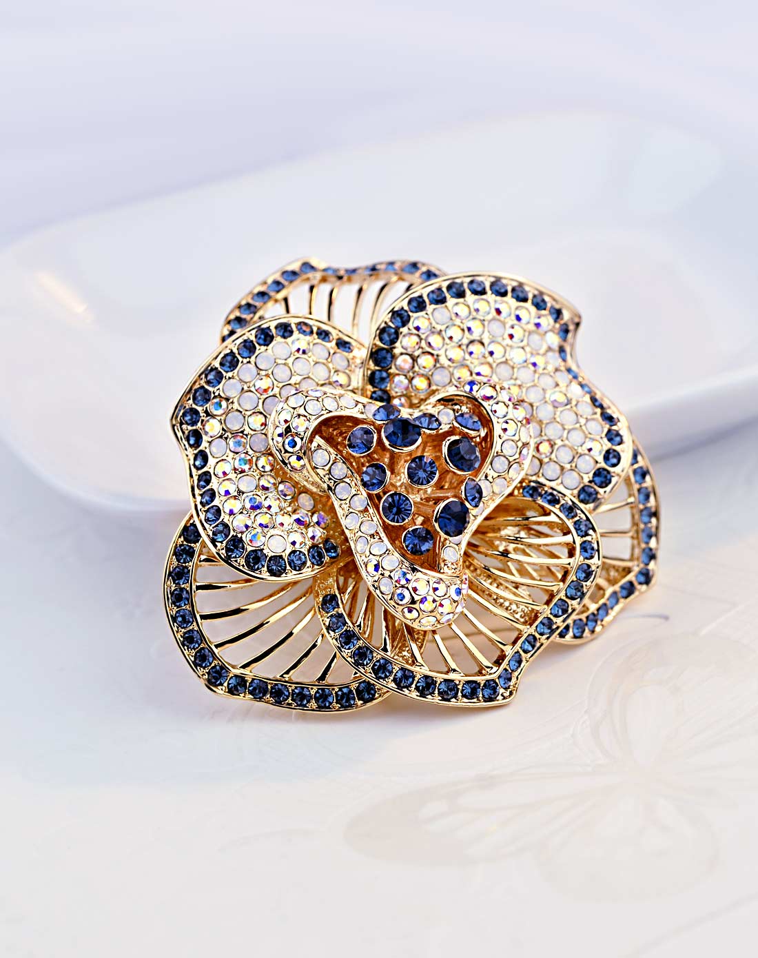 蛟蓓饰品专场-蓝瑾花奢华满钻水晶胸针-金色