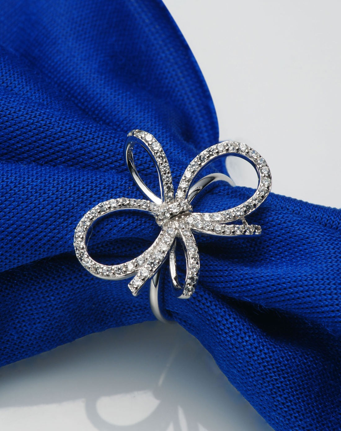 芭比公主系列施华洛世奇锆石s925银镂空蝴蝶结戒指