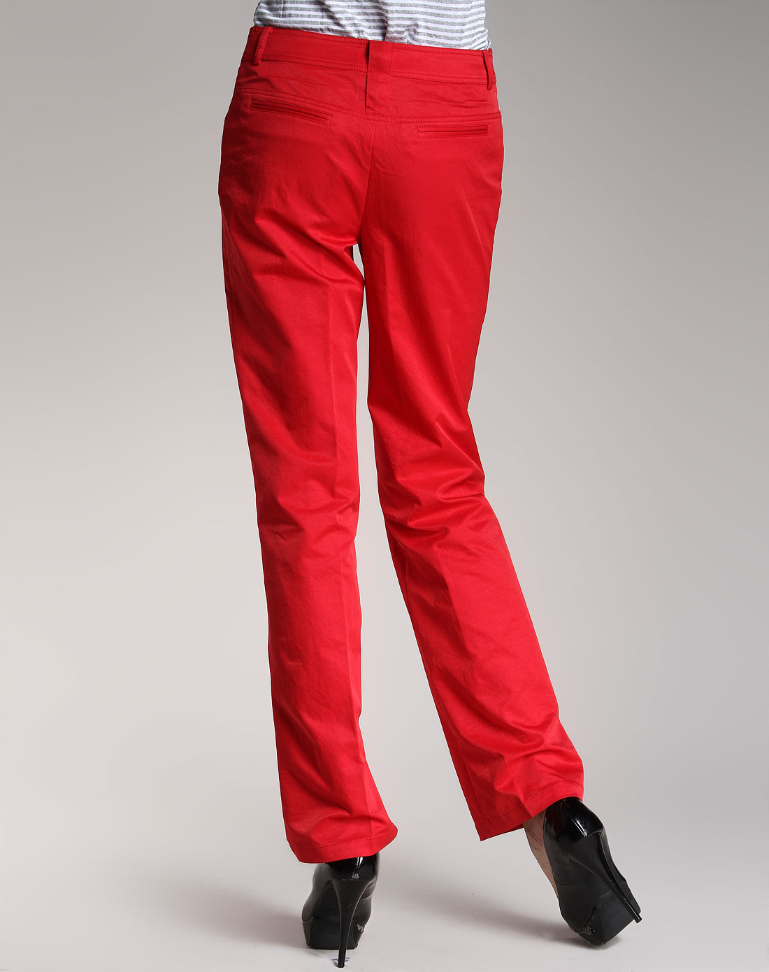 红色时尚中腰长裤