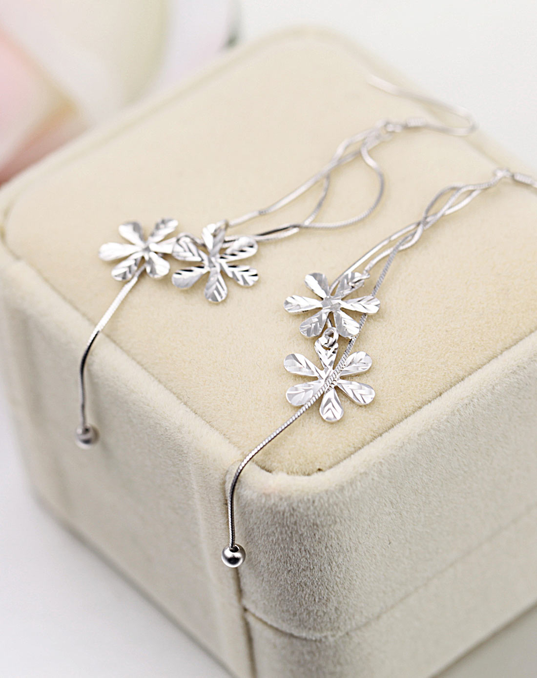 s925银雪花素银耳环