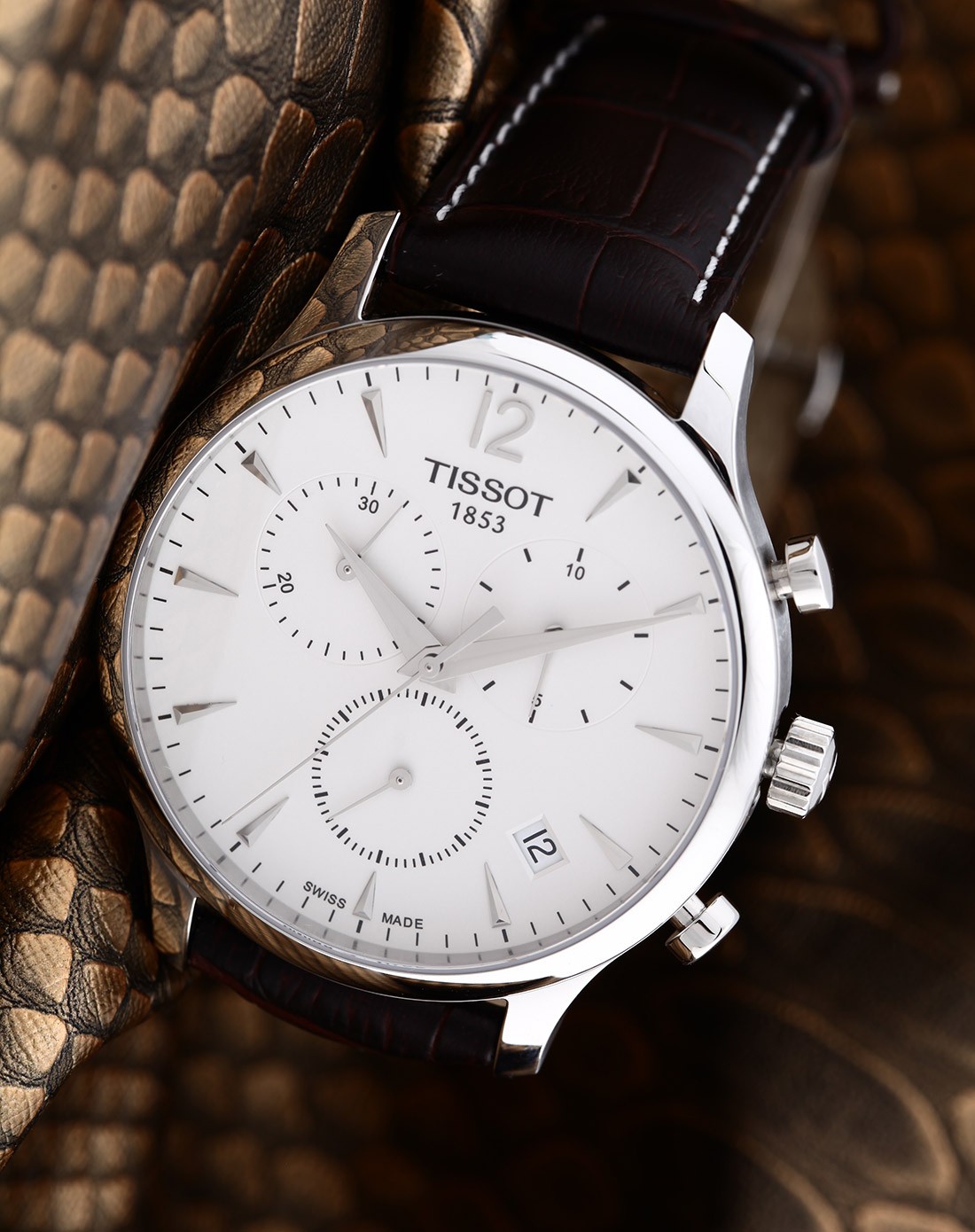 天梭tissot手表专场-tradition chronograph 俊雅系列石英男表 t063.