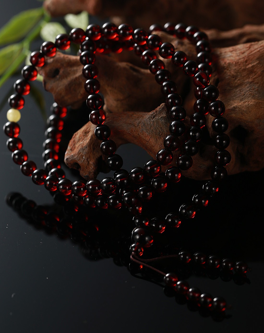 天然琥珀(血珀)佛珠附证书