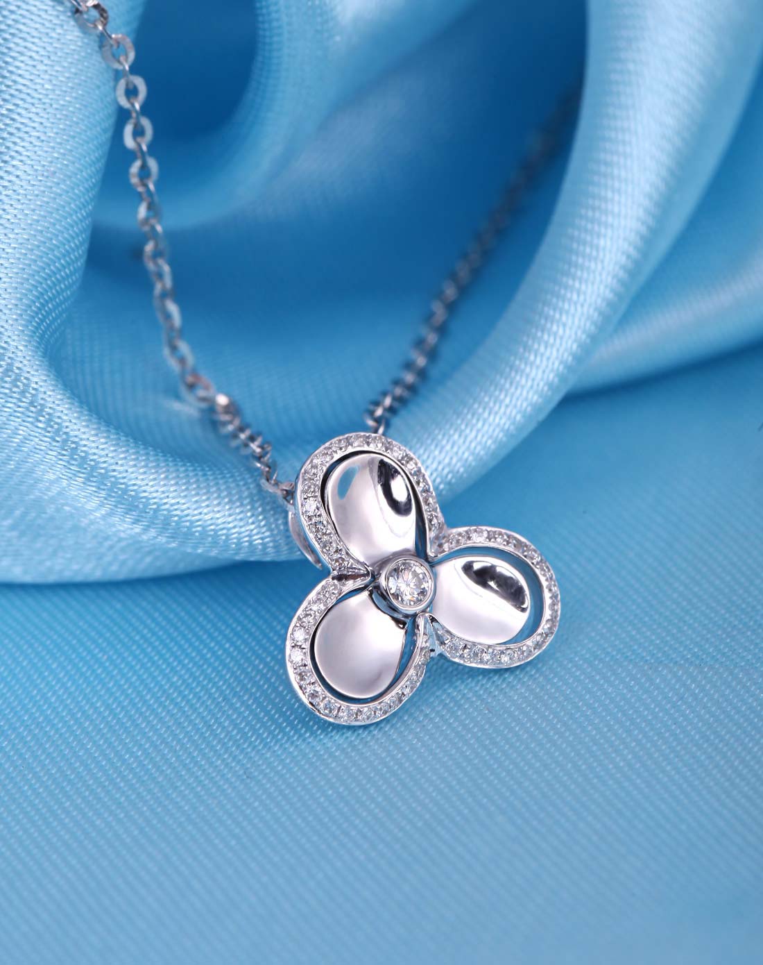 幸福三叶草-18k金钻石吊坠-12分