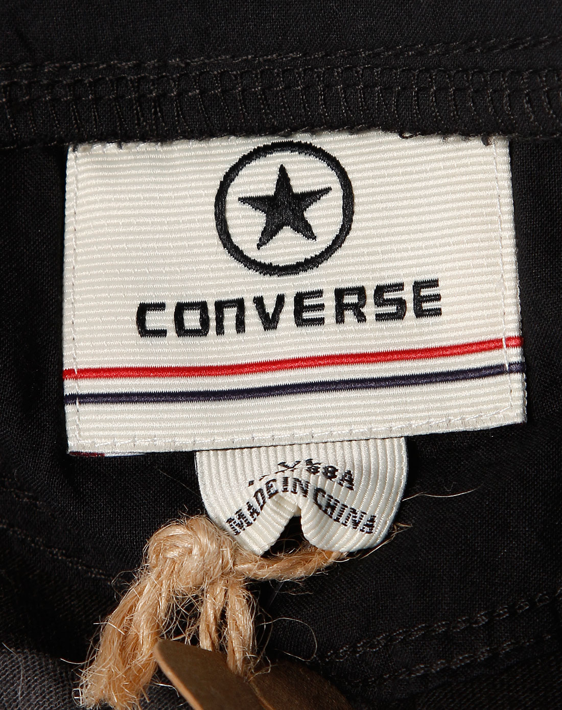 匡威converse 女款黑/灰色条纹短袖上衣