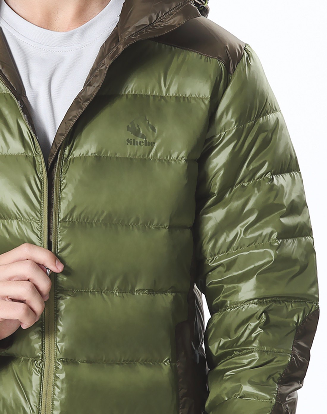 极星shehe 男款藻绿配榄绿色长袖羽绒茄克连帽保暖