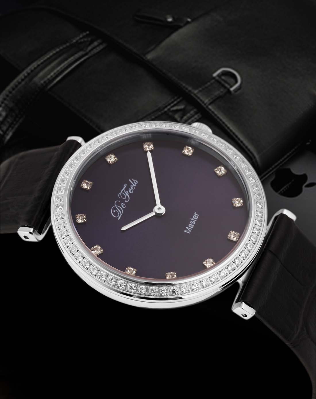 de feels 瑞士机芯名匠蓝宝石水晶表镜蓝盘皮带石英男表