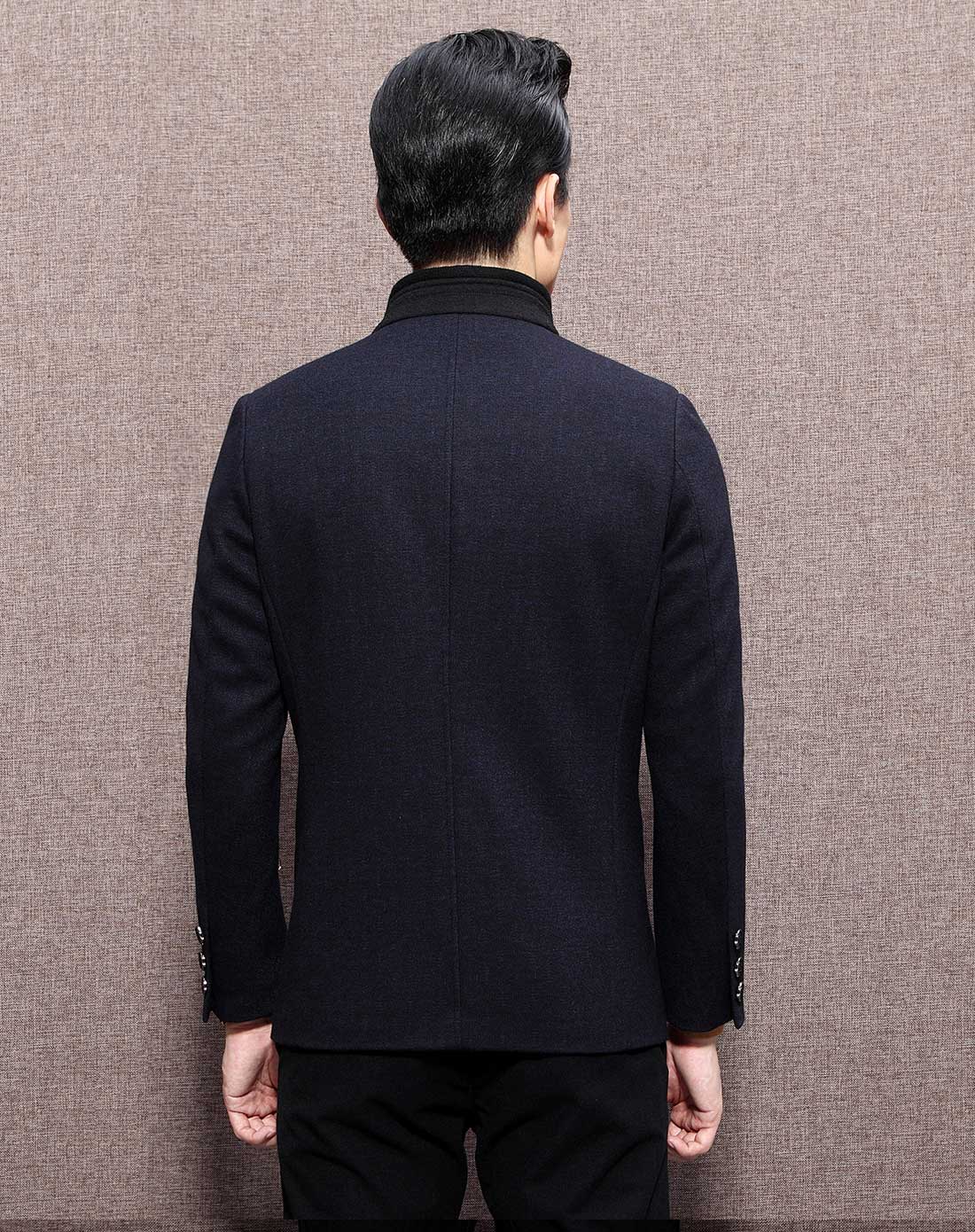 黑藏青色时尚商务长袖外套