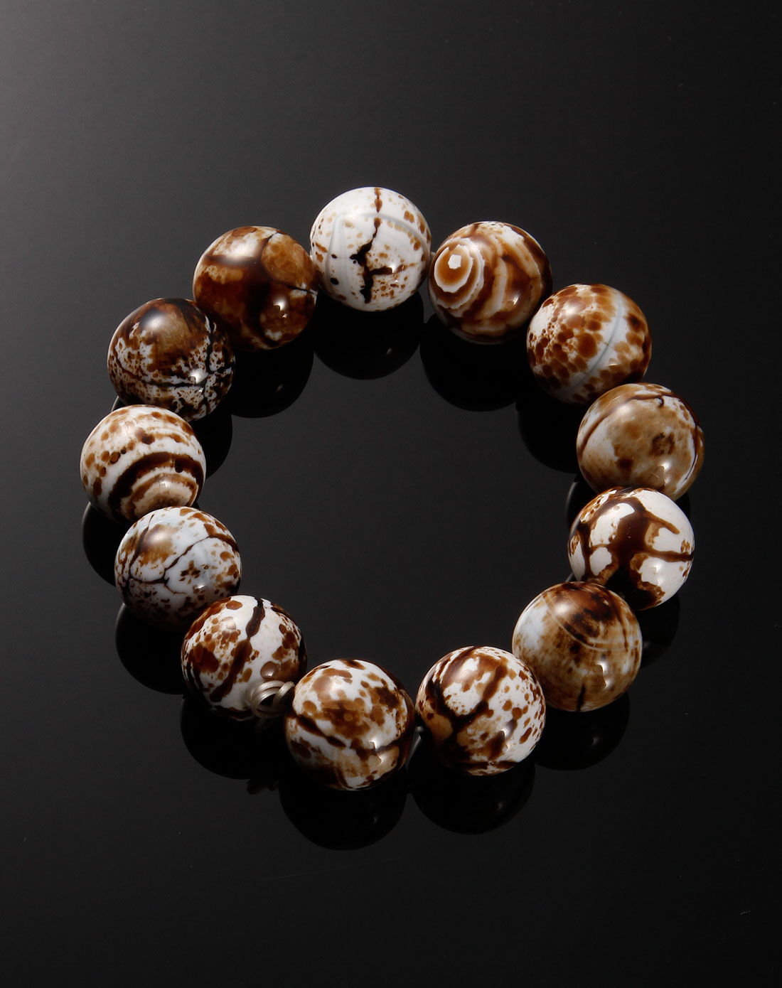 中性黄褐色虎皮玛瑙手链(附证书)