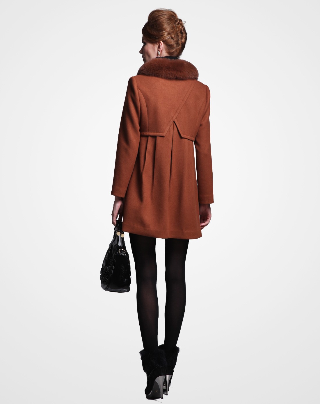 红棕色毛领修身中长款毛呢外套