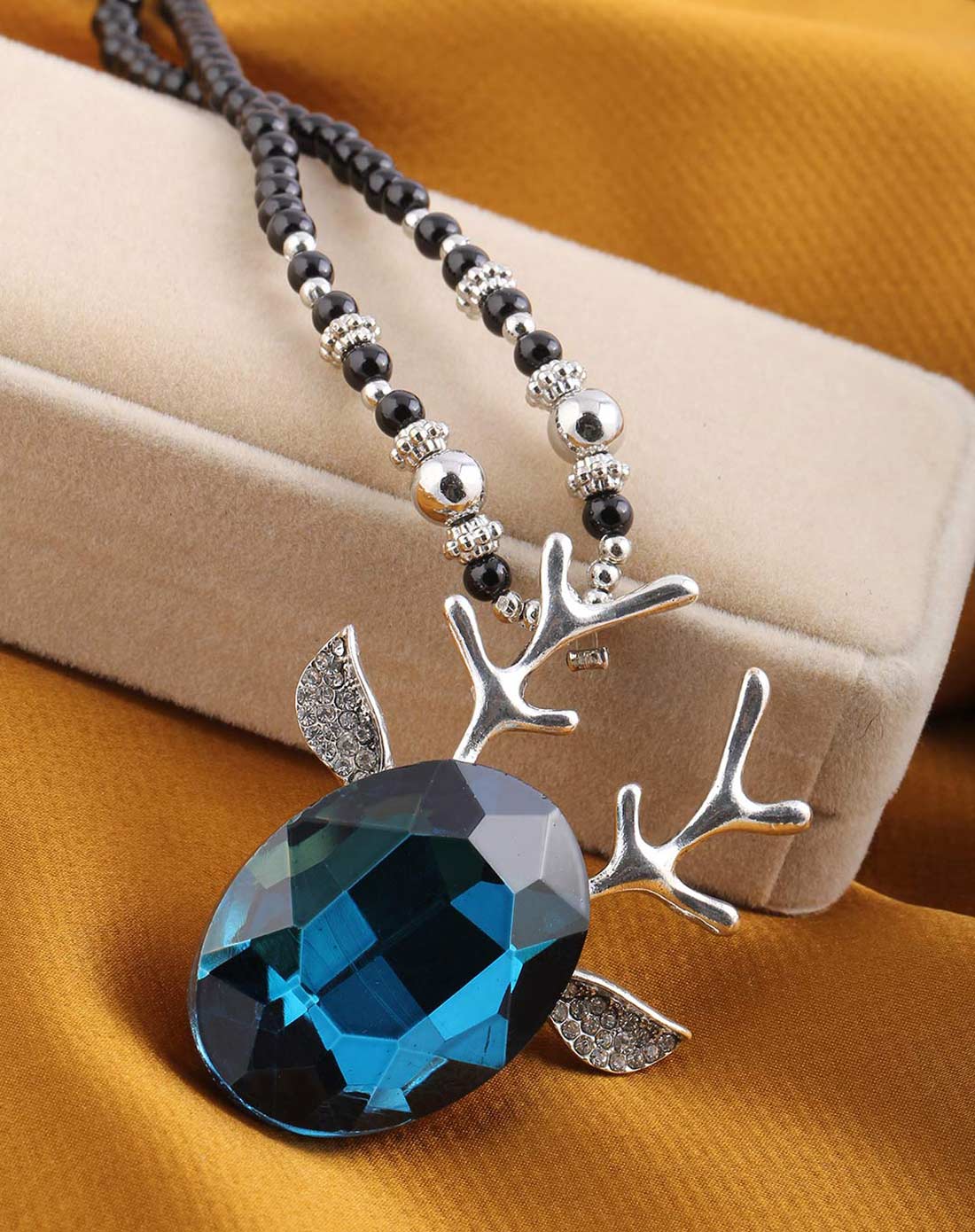 水晶鹿角毛衣链