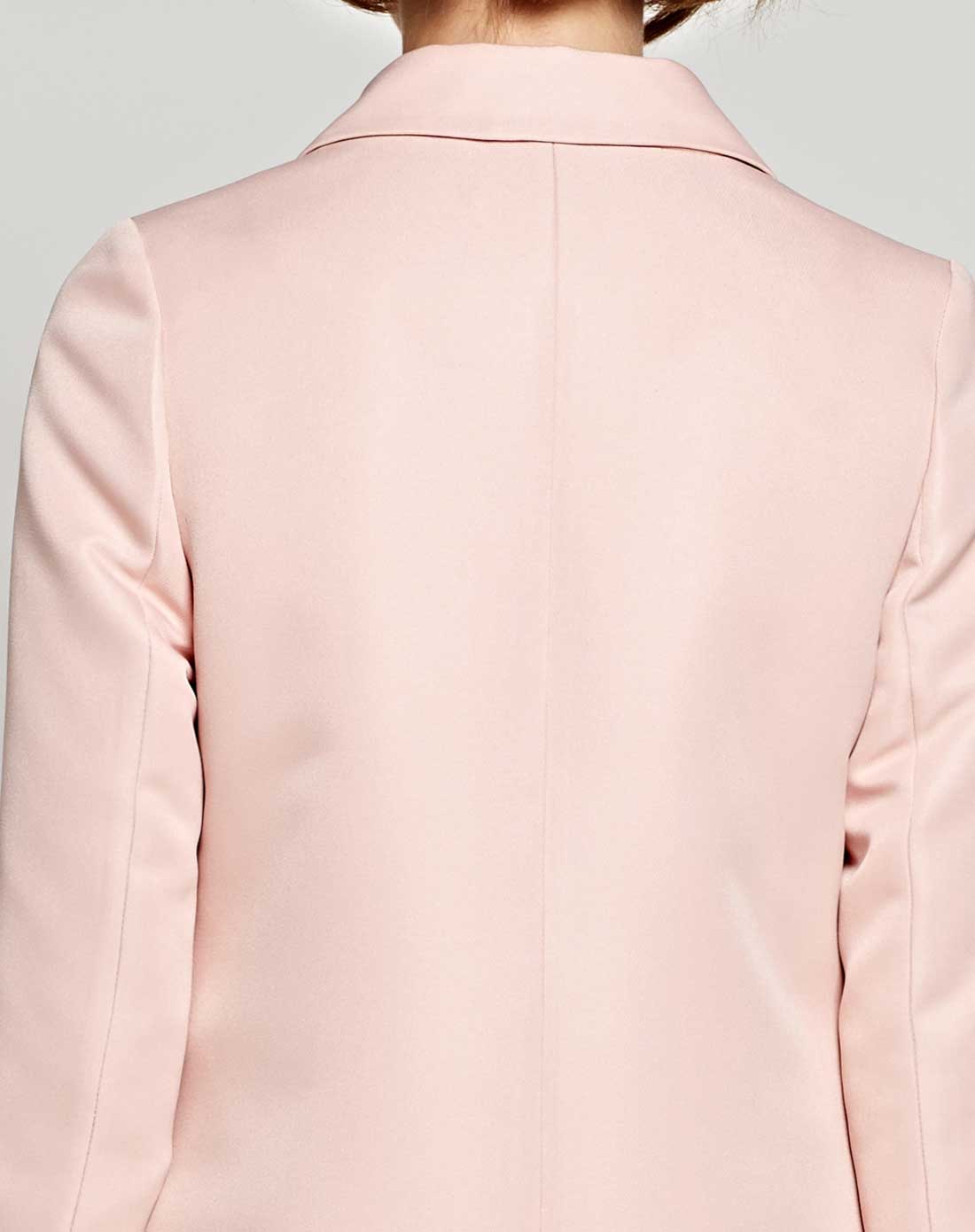 藕粉色翻领纯色修身长款西装外套