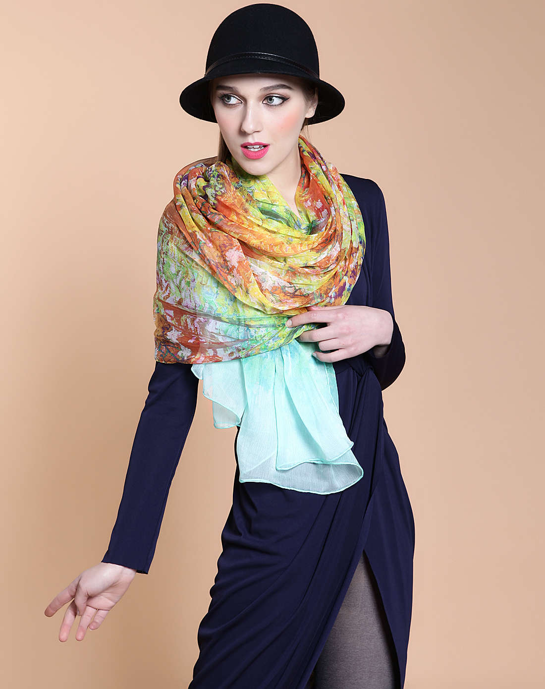 100%桑蚕丝幻美彩虹丝巾