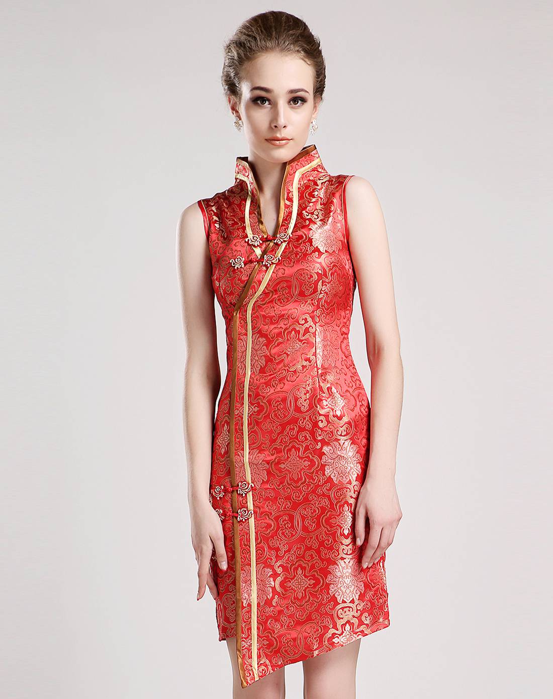 女款大红色祥云花长短襟无袖旗袍
