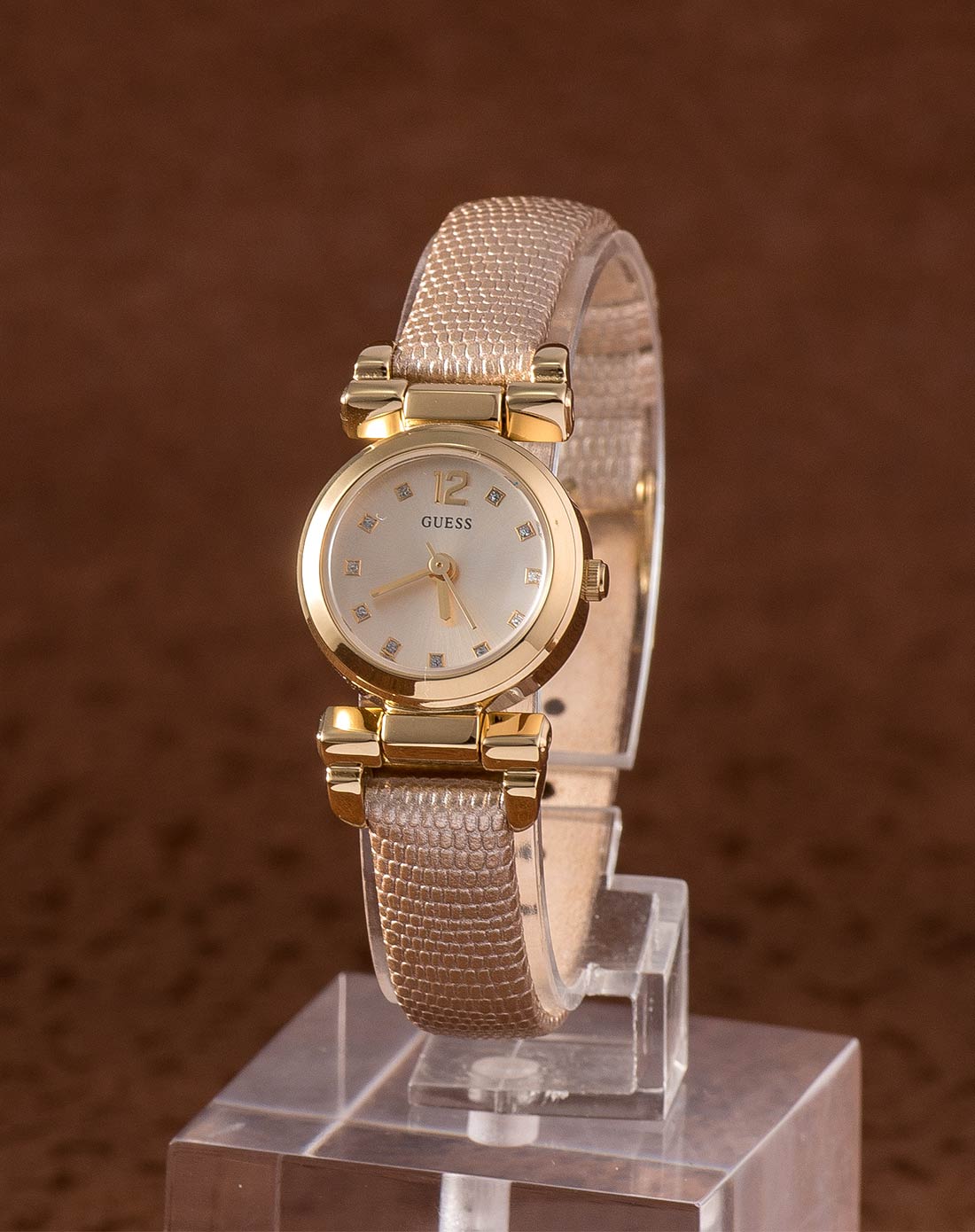 guess手表专场-专柜同步水钻皮带女款石英表