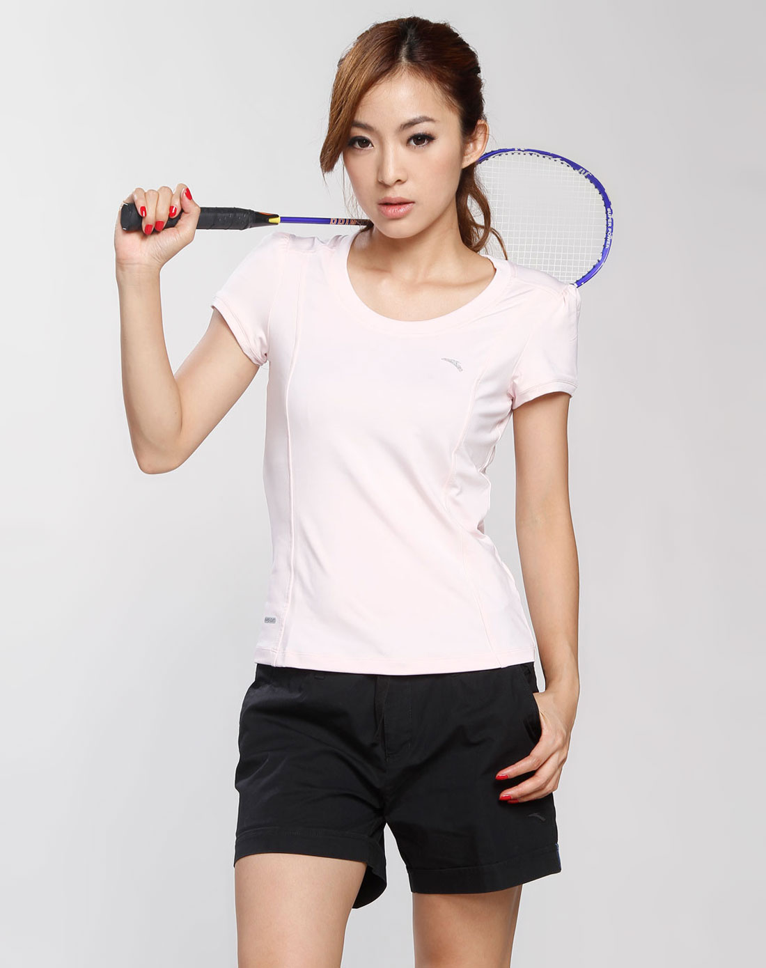 安踏anta女装专场 女款淡粉红色圆领短袖t恤