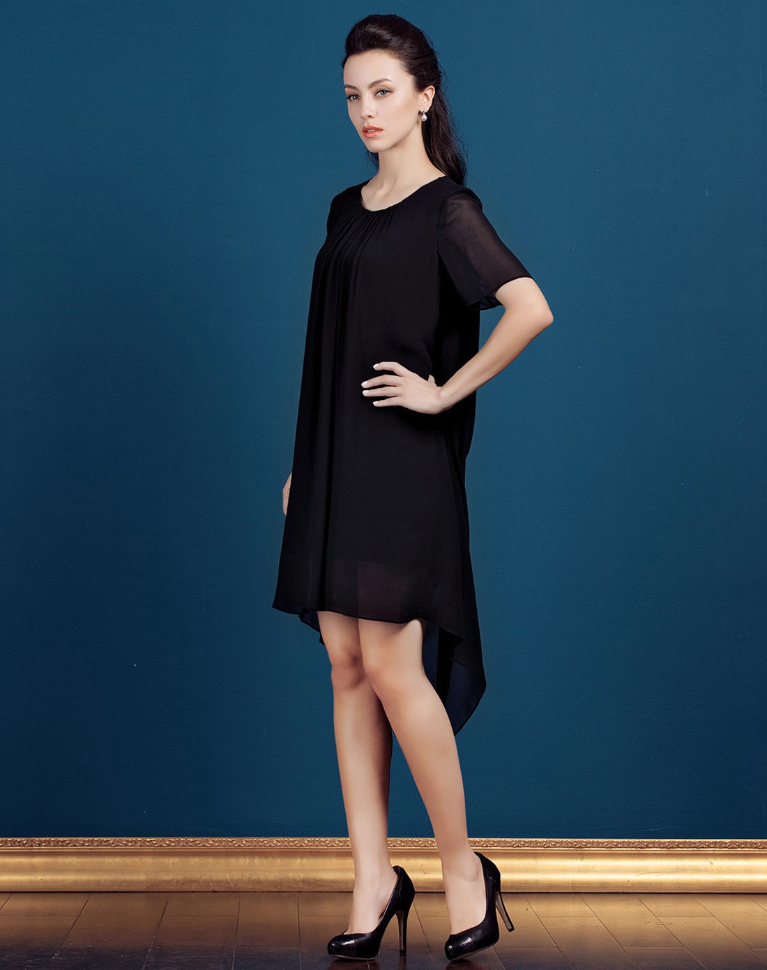 维欧艾voa女装真丝专场黑色短袖真丝乔其连衣裙前短后长a5053170_唯品