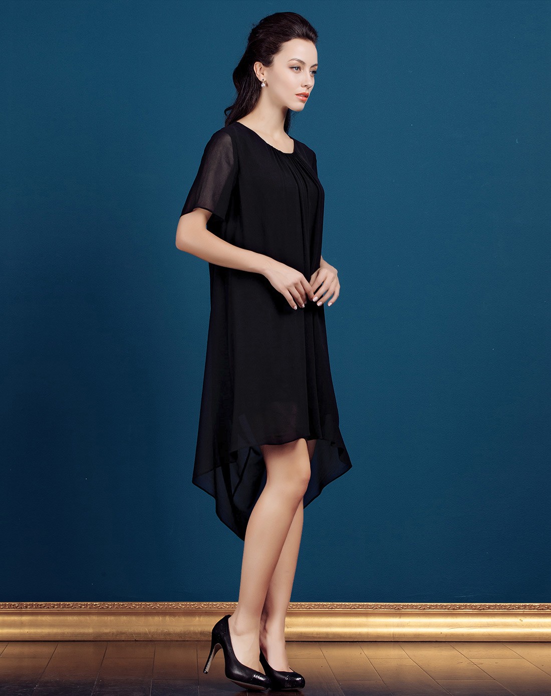 维欧艾voa女装真丝专场黑色短袖真丝乔其连衣裙前短后长a5053170_唯品