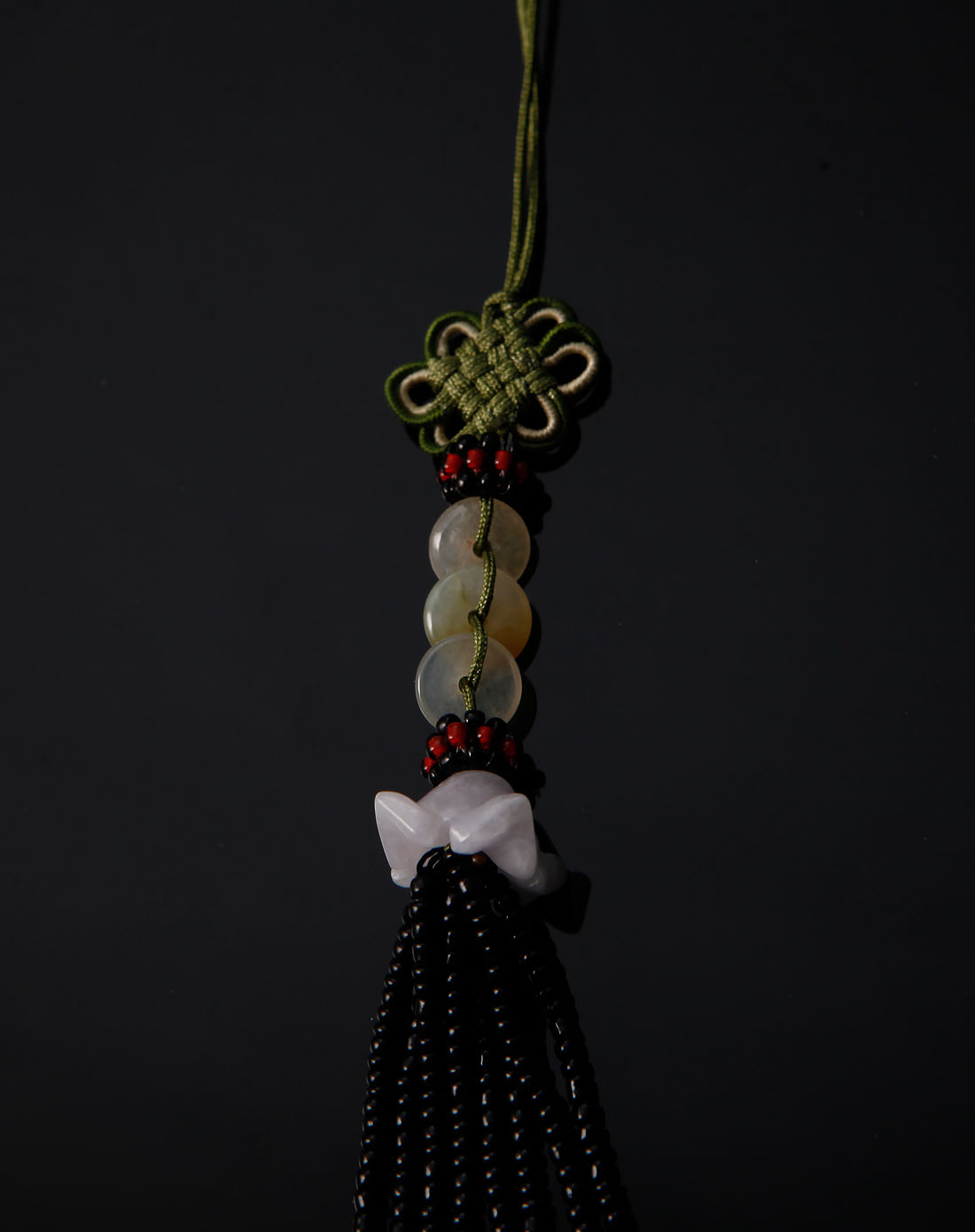 绿色翡翠花手机挂件