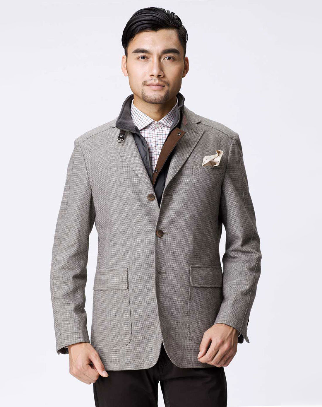 浅咖色羊毛男时尚商务单西装